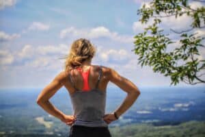 woman trail runner